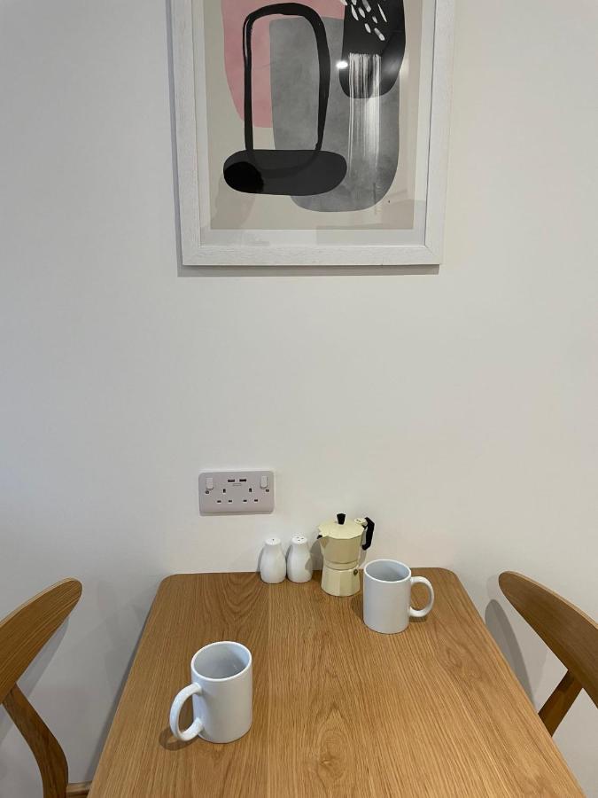 Chic Apartments And Studios At The Point In Aberdeen Bagian luar foto