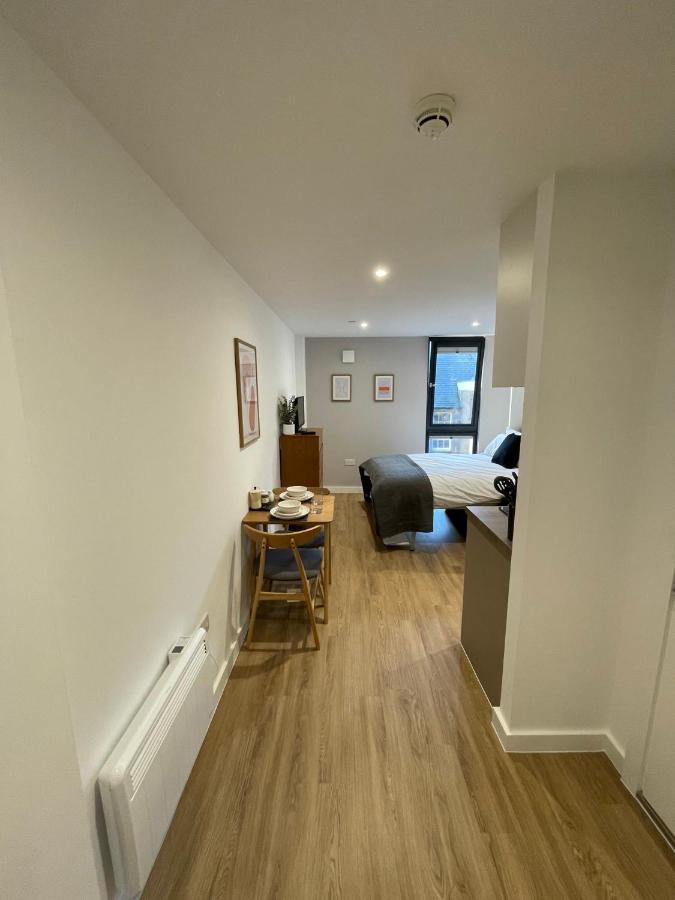 Chic Apartments And Studios At The Point In Aberdeen Bagian luar foto