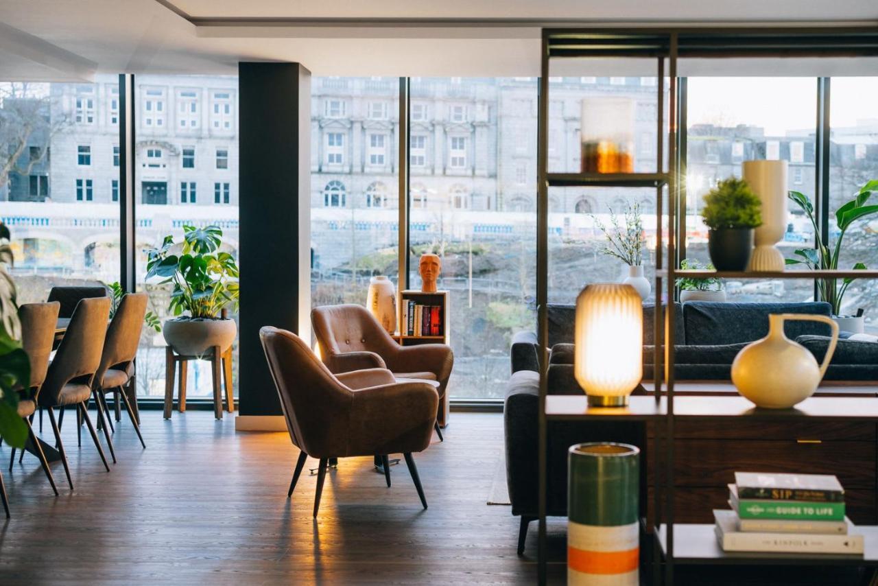 Chic Apartments And Studios At The Point In Aberdeen Bagian luar foto