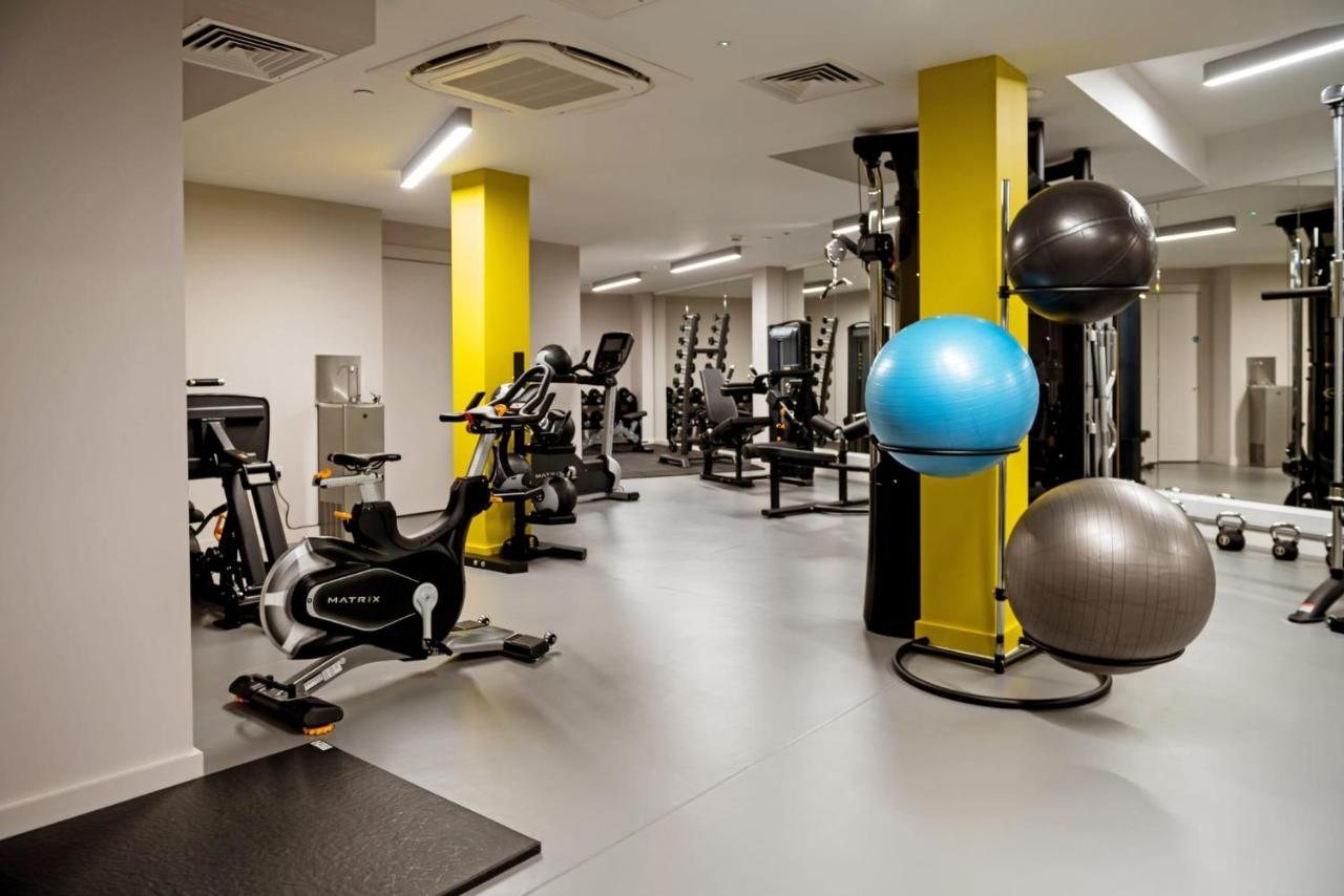 Chic Apartments And Studios At The Point In Aberdeen Bagian luar foto