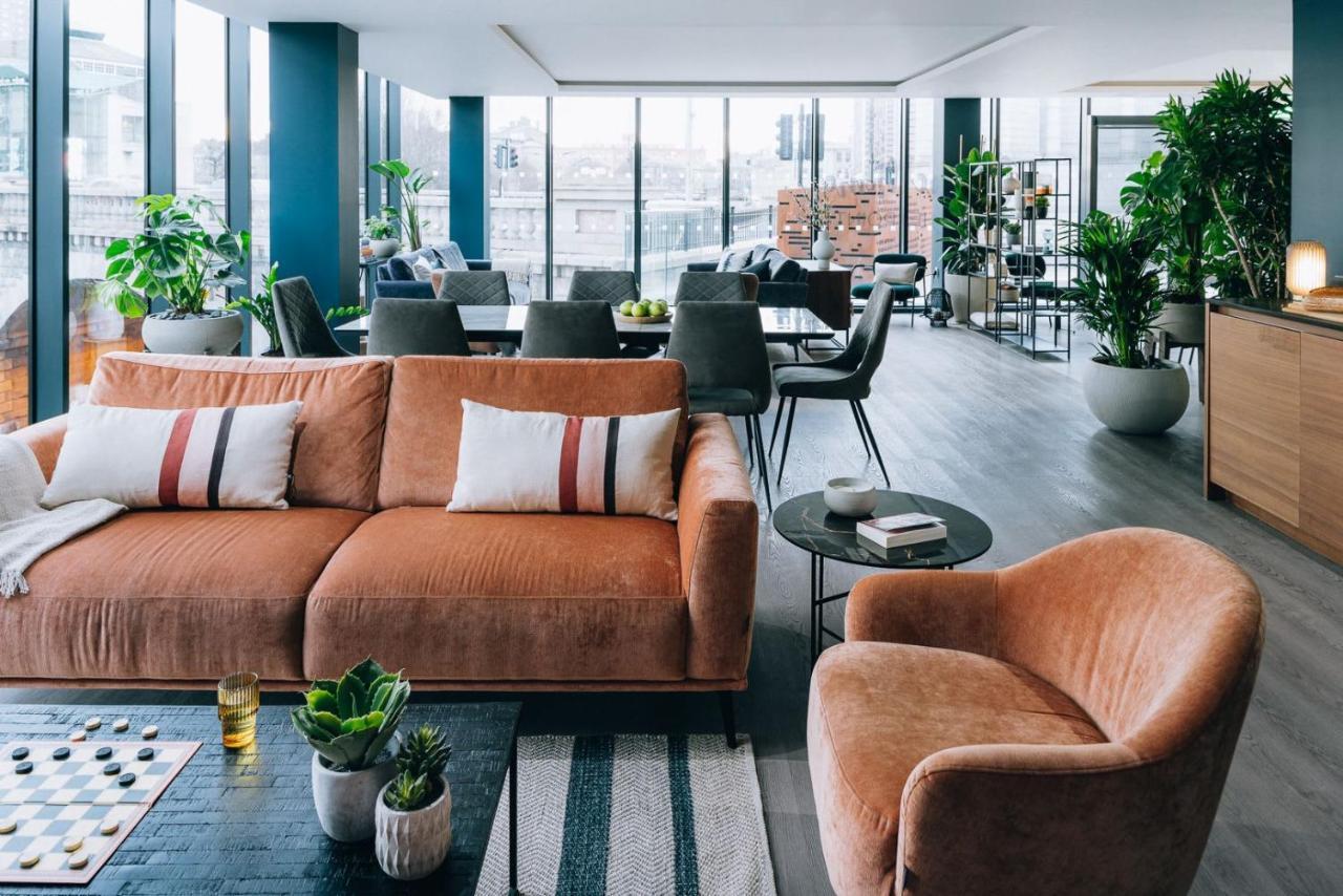 Chic Apartments And Studios At The Point In Aberdeen Bagian luar foto